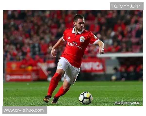 爱德华兹表现平平半场仅得10分次节状态下滑仅得2分